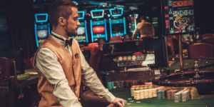 The Role of a Cage Cashier / Casino Cashier / Gaming Cashier