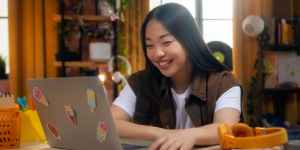 freelance jobs online in indonesia