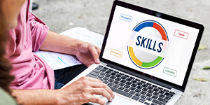 Soft skills vs hard skills comparison – top skills to learn in 2025